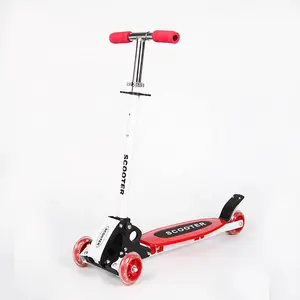 4 wheels foldable design kid ride on car kick scooters for sale