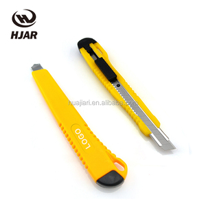 سكين الدفع لقطع ورق حائط متعدد الاستخدامات للسلامة قابل للسحب - Product Image 4