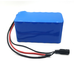 Paket Baterai Lithium 24V 25.9V 29.4V 10Ah 18650, Baterai <span class=keywords><strong>Li-ion</strong></span> Sepeda Ringan Bawaan 15A BMS - Product Image 1