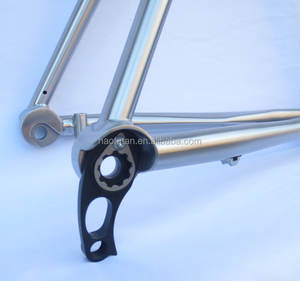 Novo Modelo de Quadro de Bicicleta de Estrada em Titânio de Alta Qualidade ISP 700C com Tubo de Direção Externo e Roteamento de Cabos Externo - Product Image 6