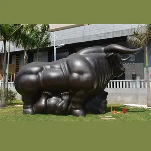 Buiten Levensgrote Beroemde Dieren Sculptuur Custom Bronzen Sculptuur Botero Stier Standbeeld