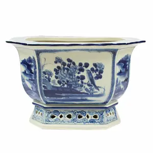 Wholesale Jingdezhen Chinese Vintage Style Blue and White Porcelain Planter