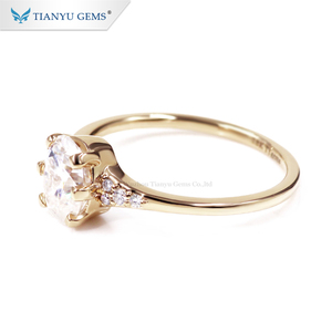 Tianyu gems 14 k/18 k oro amarillo material oval corte super blanco anillo piedra principal grupo de compromiso anillo - Product Image 4