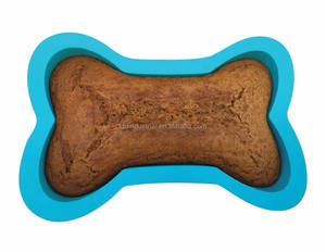 dog shaped cake tin