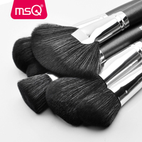 MSQ Set kuas rias profesional 24 buah kuas kipas perak panas rambut sintetis Premium UNTUK Concealer penggunaan wajah dengan tas kulit PU