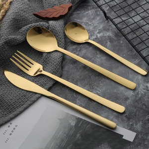 Da sposa 18/10 oro in acciaio inox set di <span class=keywords><strong>posate</strong></span> con piccolo cucchiaio forchetta e coltello, hotel riutilizzabile lucidatura oro <span class=keywords><strong>posate</strong></span>, <span class=keywords><strong>posate</strong></span>