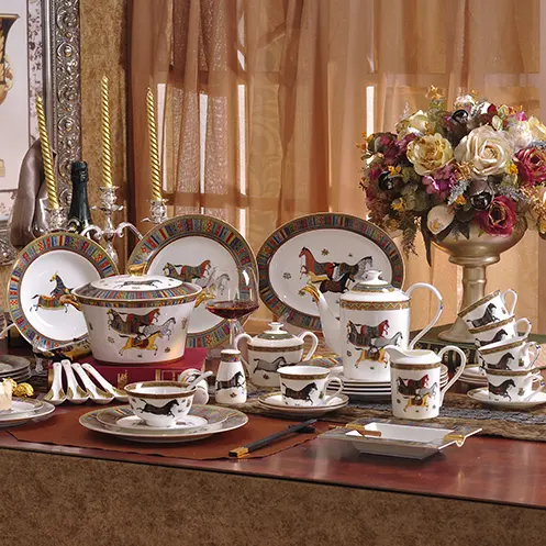 Cena di lusso Set di Fine Bone Set di Stoviglie di Porcellana Oro Cerchio Cena di Porcellana Set