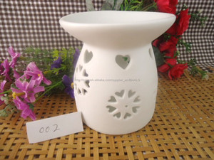 Blanco porcelana del acebo hecha a mano exquisita porcelana sostenedor de vela votiva - Product Image 1