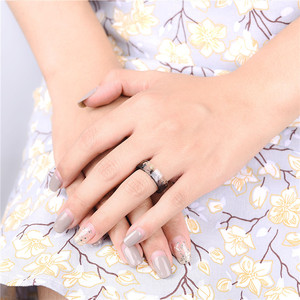 Modische Handgefertigte Getrocknete Blumen Epoxidharz-Ringe Getrocknete Blumen Verlobungsring aus Harz - Product Image 4