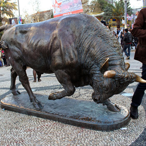 Escultura de animal para decoración al aire libre, tamaño natural, Toro de bronce para jardín de casa - Product Image 4