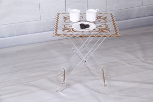 <span class=keywords><strong>Esotico</strong></span> tavolo da tè mobili in oro e di colore chiaro da tavolo pieghevole per la casa o all'aperto fatta da plexiglass - Product Image 5