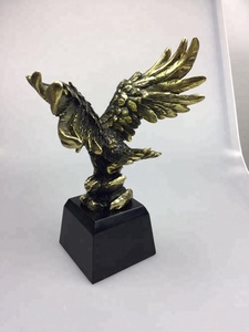 Figuras de águila de resina 3D personalizadas - Product Image 2