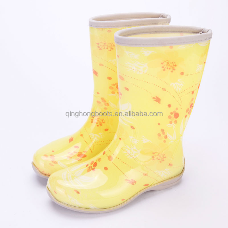 Encuentre el mejor fabricante de botas plasticas para mujer y botas  plasticas para mujer para el mercado de hablantes de spanish en alibaba.com
