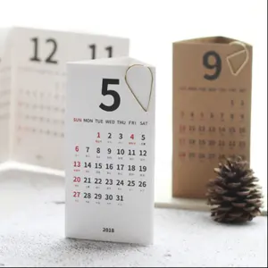 Newest folder penrack creative small desk calendar