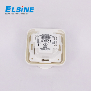 RCCBs Kết Hợp Trong Ổ Cắm Ổ Cắm RCD Ổ Cắm RCD09 IP44 Intertek S CE Được Phê Duyệt - Product Image 5