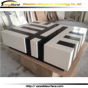 Mesa de Centro <span class=keywords><strong>Krion</strong></span> de Superficie Sólida con Línea de Cebra de Lujo - Product Image 6