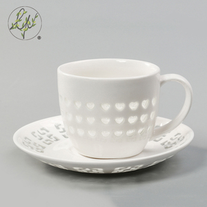 <span class=keywords><strong>Petit</strong></span> Blanc <span class=keywords><strong>Creux</strong></span> Porcelaine Espresso Tasses À Café Et Soucoupe Ensemble - Product Image 1