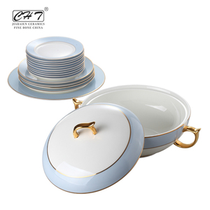 Service de <span class=keywords><strong>vaisselle</strong></span> de luxe <span class=keywords><strong>complet</strong></span>, disponible en bleu ciel, service de table en porcelaine d'os fin, pour restaurant d'hôtel, vente en gros, 9 pièces - Product Image 3