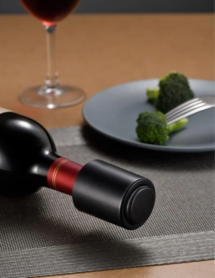 Black and Red Wine Bottle Vacuum Sealer Press Type Air Vacuum Pump Wine Bottle Stopper