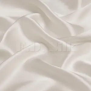 100% Mulberry Silk Ivory White 12mm Silk Satin Silk Charmeuse Fabric Natural White For Dress