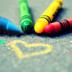 什锦颜色 4 包儿童乐趣餐厅大提琴蜡笔 - Product Image 4