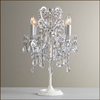 Lampe de bureau en cristal de luxe lampe de table en cristal de côté de lit de villa de base en métal vintage pour l'hôtel
