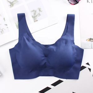 Women Teenager Seamless Wirefree Comfortable Sleep Bra <strong>Teen</strong> Age Girl Bras Photo Sexy <strong>Lingerie</strong> One Piece Seamless Underwear - Product Image 6