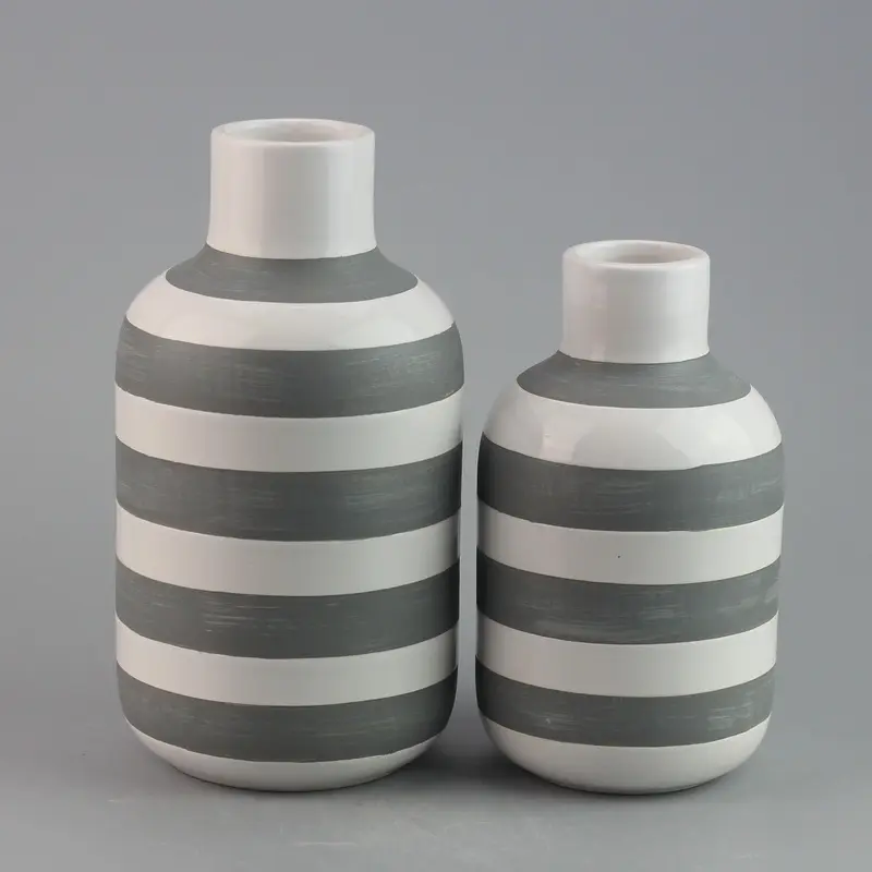 BSCI Certified Hand Made Porcelain Vase For Home Decoration