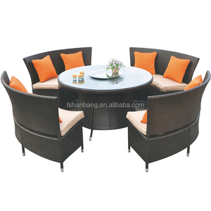 Set di Mobili da Giardino in Rattan Sintetico con Tavolo Rotondo e Sedie per 4,5,6,8,10,12 Posti - Product Image 1