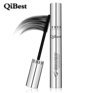 Máscara de Pestañas QiBest Bushy 4D, Resistente al Agua, Sin Manchas, Cepillo de Silicona, Tubo Plateado - Product Image 1