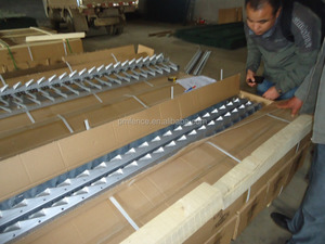 Thermisch Gegalvaniseerde Muur <span class=keywords><strong>Spikes</strong></span>/Groot <span class=keywords><strong>Type</strong></span> Veiligheidshek <span class=keywords><strong>Spikes</strong></span> Te Koop - Product Image 2