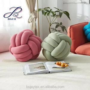 Coussins de sol noués, <span class=keywords><strong>coussin</strong></span> moderne en forme de nœud, <span class=keywords><strong>coussin</strong></span> en velours polyester, <span class=keywords><strong>coussin</strong></span> en forme de nœud épais, rembourrage en fibres creuses - Product Image 1