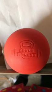 Disesuaikan Kekerasan 25 - 70 Shore A Kecil Dalam Jaringan Mini Yoga Lembut Semi Berbusa Silikon Karet Bola Pijat