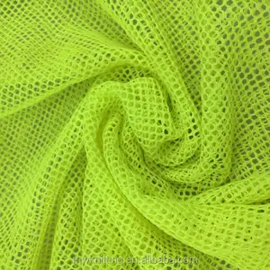 Ajustement sec 100% Polyester brossé tissu de filet net conception de tissu pour uniforme scolaire doublure