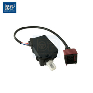7482280114 7484579554 5010538625 Eurocargo Serrure de porte électrique <span class=keywords><strong>Siwtch</strong></span> Camion RVI Serrure de cabine - Product Image 1