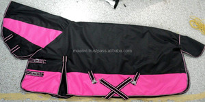 Tapis de cheval d'hiver imperméable à l'eau 600D Ripstop Polyester Dressage Use Racing Blanket Polyfill Lining Indian Manufacturer - Product Image 6