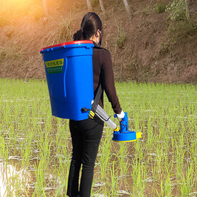 granular fertilizer applicator for agricutlutral use / hand granular