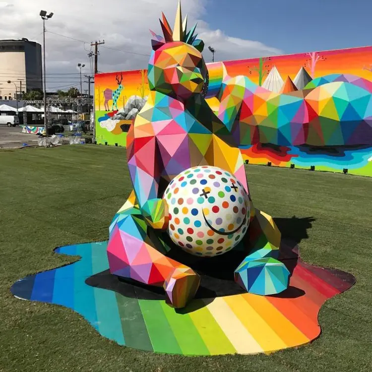 Personalizado color arte escultura de fibra de vidrio Animal vida tamaño oso estatua