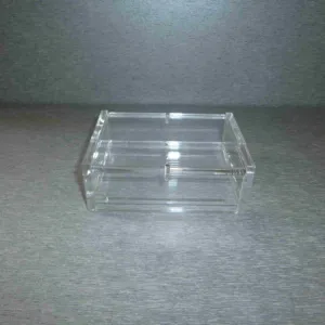 Acrylic single deck case with engraving Acrylic playing cards container box with magnetic lid