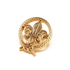 Oro scout cut-out pin distintivo