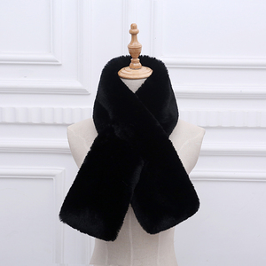 Écharpe épaissie Automne et hiver Écharpe <span class=keywords><strong>en</strong></span> <span class=keywords><strong>fourrure</strong></span> chaude Écharpe à imprimé léopard <span class=keywords><strong>en</strong></span> <span class=keywords><strong>fourrure</strong></span> de lapin pour femme - Product Image 4