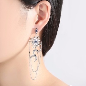 Pendientes de Cadena con Borlas y Circonitas Azules Brillantes en Forma de Media Luna y Estrella, Marca LUOTEEMI, Nuevos y Auténticos, para Mujer, Joyería, Bisutería - Product Image 4