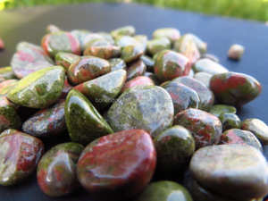 <span class=keywords><strong>Precio</strong></span> al por mayor natural dragón bloodstones piedra preciosa cristal de cuarzo grava para decorativo - Product Image 2