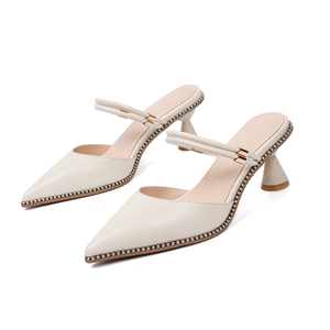 Stile coreano Signore <span class=keywords><strong>Calzature</strong></span> Punta Chiusa Tacco Med Cinturino Sul Collo Del Piede Pantofole Speciali Scarpe Tacco Punta a punta Pantofole di Cristallo OEM - Product Image 6