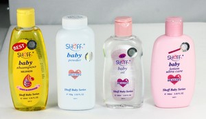 4 Pezzi Serie Cura del Bambino per Shampoo, Lozione, Olio, Talco - Product Image 2