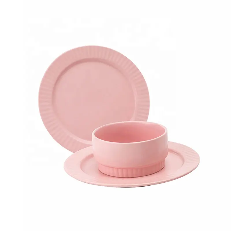 Trusted Western Tableware manufacturer 2019 latest elegance design restaurant 6 people colored glazed ceramics dinnerware