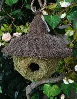Venda por atacado natural artesanal moss rattan pendurado casa de pássaro gaiola ninho para pássaros selvagem repouso bolso roosting fora