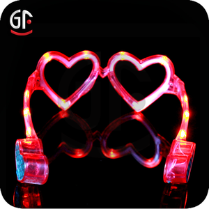 2016 de Alta Calidad gafas de Sol <span class=keywords><strong>En</strong></span> Forma de Corazón Led Brillan <span class=keywords><strong>En</strong></span> <span class=keywords><strong>la</strong></span> <span class=keywords><strong>noche</strong></span> Para <span class=keywords><strong>la</strong></span> Novia - Product Image 5