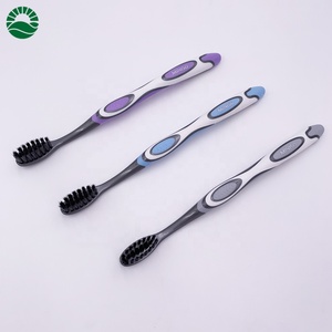 Di vendita caldo morbido del carbone di legna infuso setole di plastica spazzolino da denti - Product Image 3