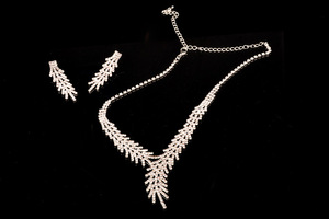 Wholesale Elegant Female Crystal Arabic <strong>Bridal</strong> <strong>Jewelry</strong> <strong>Sets</strong> - Product Image 6